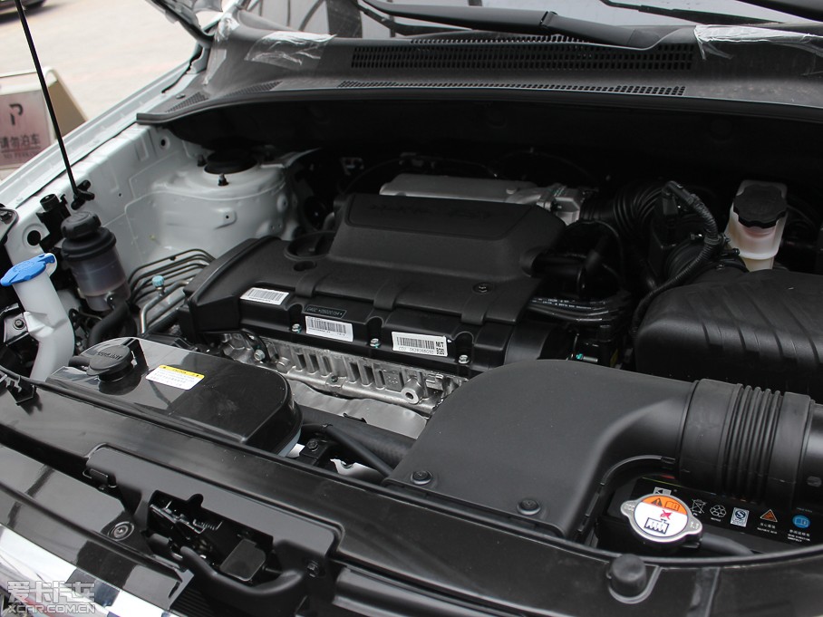 2013��{�� 2.0GLS �քӃ���