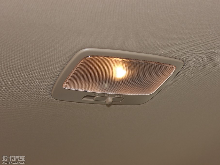 2013{ 2.0GL Ԅ(dng)(q)