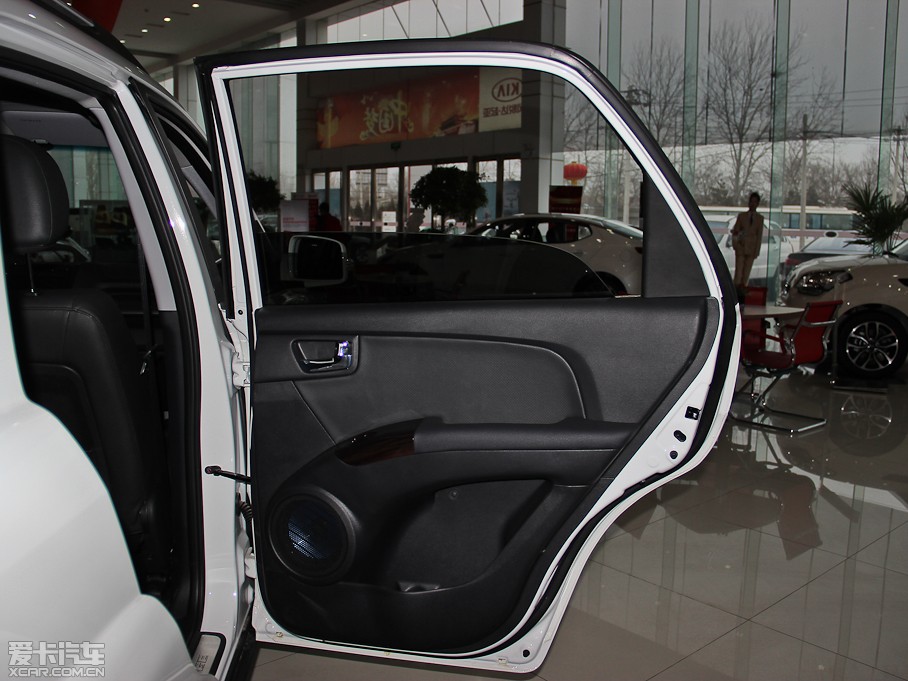 2013{ 2.0DLX Ԅ(dng)(q)