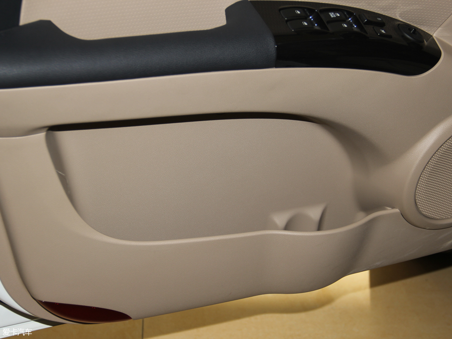 2013{ 2.0GL ք(dng)(q)