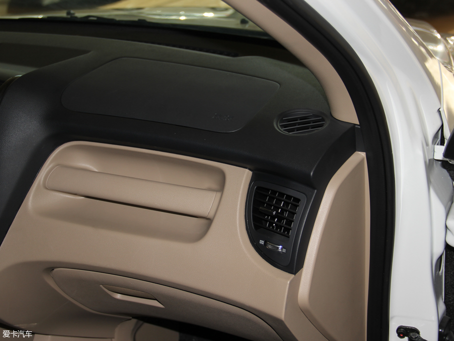 2013{ 2.0GL ք(dng)(q)