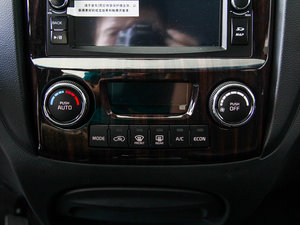 2013款2.0GLS 自动两驱版 空调调节