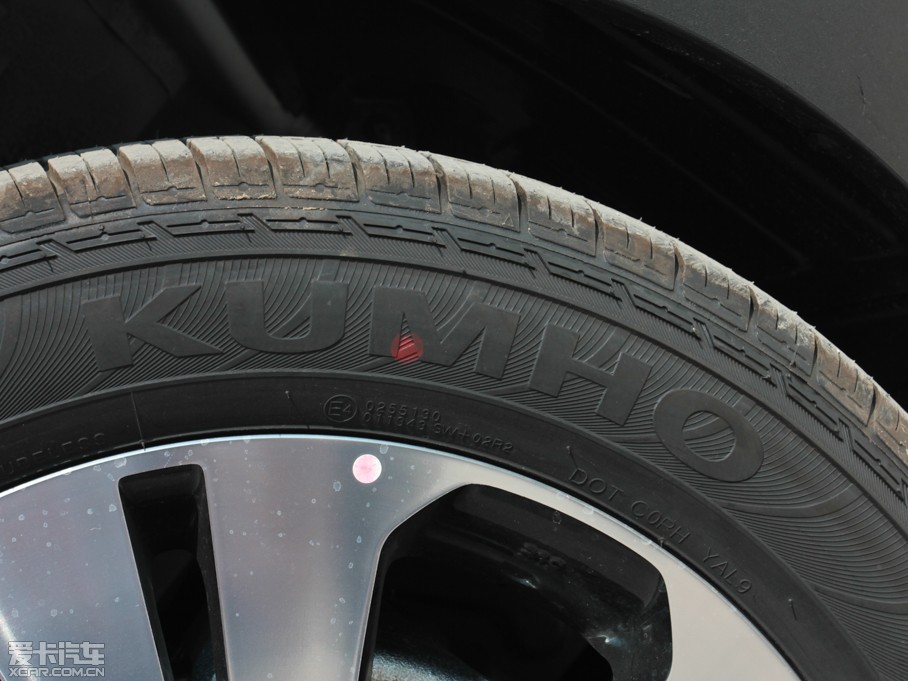 2014 2.0L Premium ԄӃ