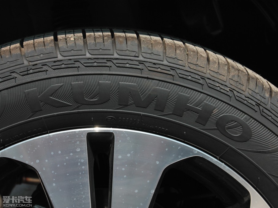 2014 2.0L Premium ԄӃ