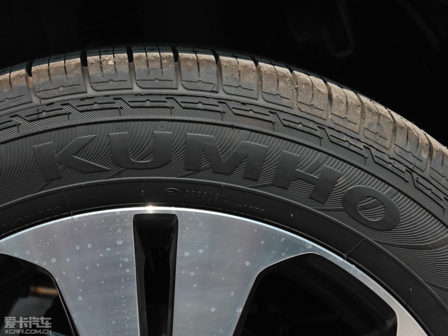 2014 2.0L Premium ԄӃ