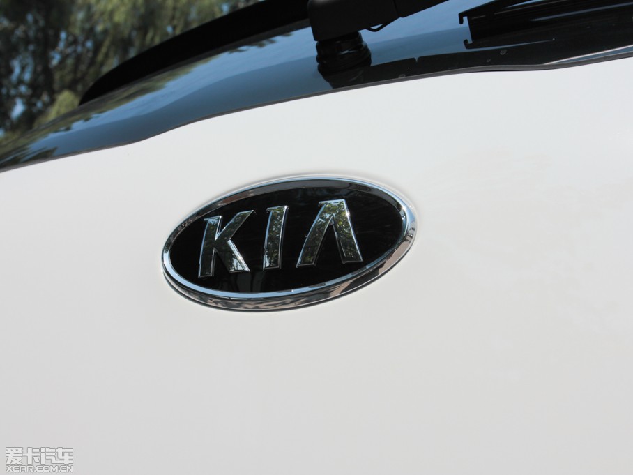 2014 2.0L Premium ԄӃ