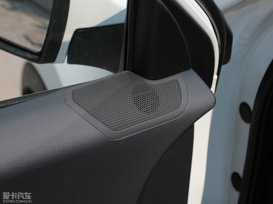 2014 2.0L Premium ԄӃ