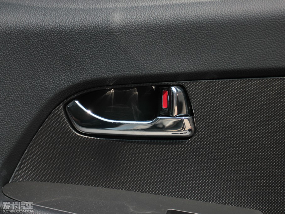 2014 2.0L Premium ԄӃ