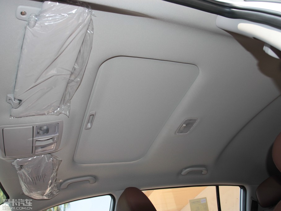 2014 2.0L Premium ԄӃ(q)