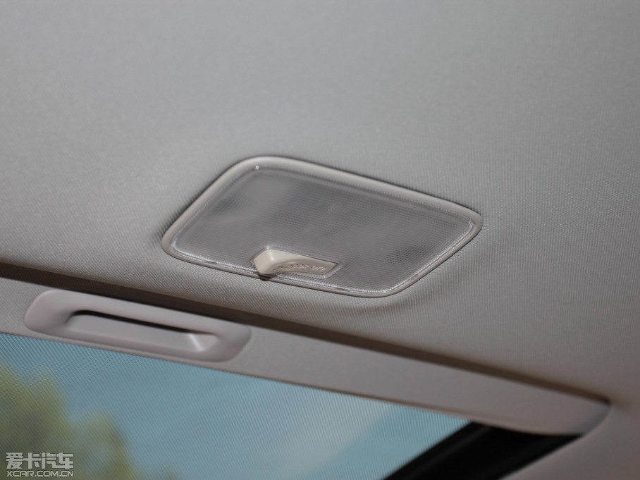 2014 2.0L Premium ԄӃ(q)