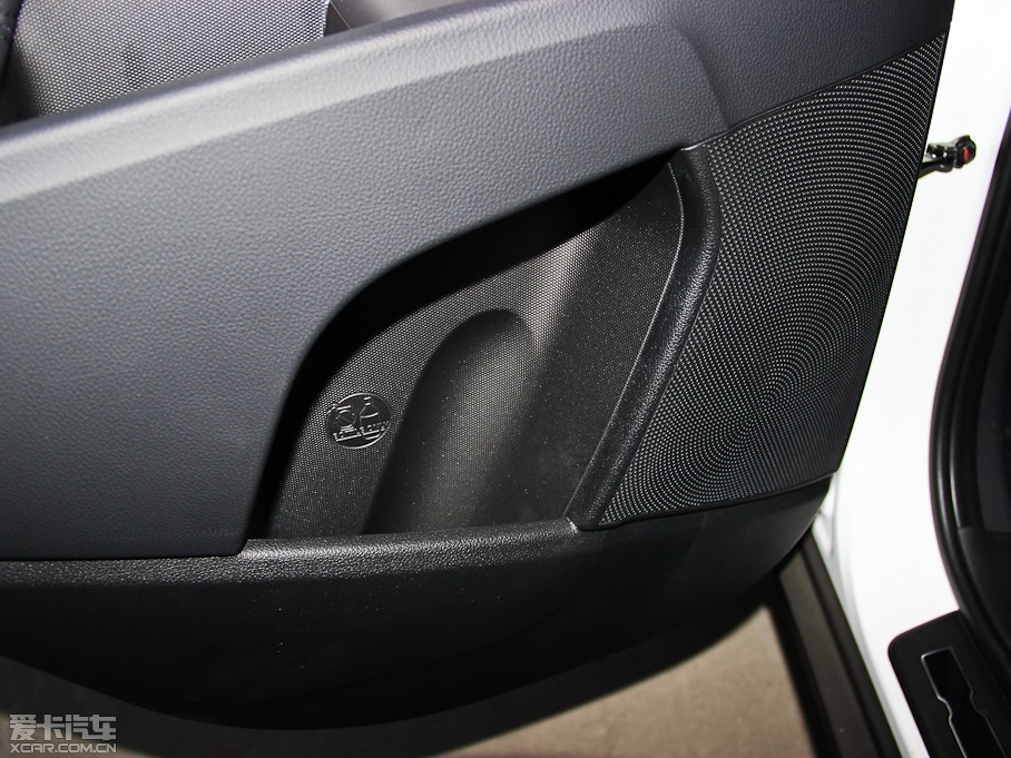 2014 2.0L GLS ք(dng)(q) 