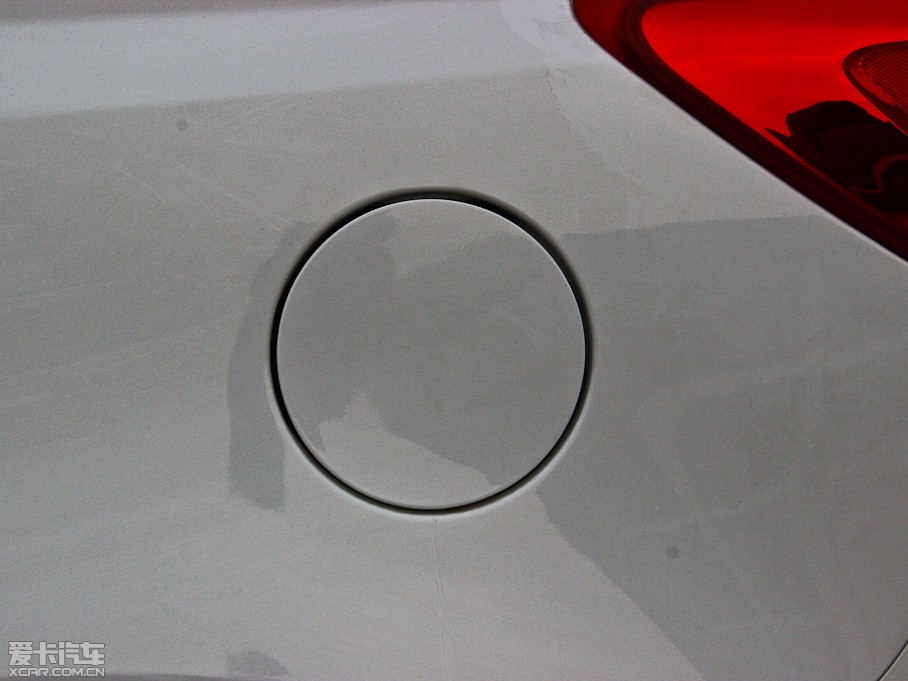 2014 2.0L GLS ք(dng)(q) 