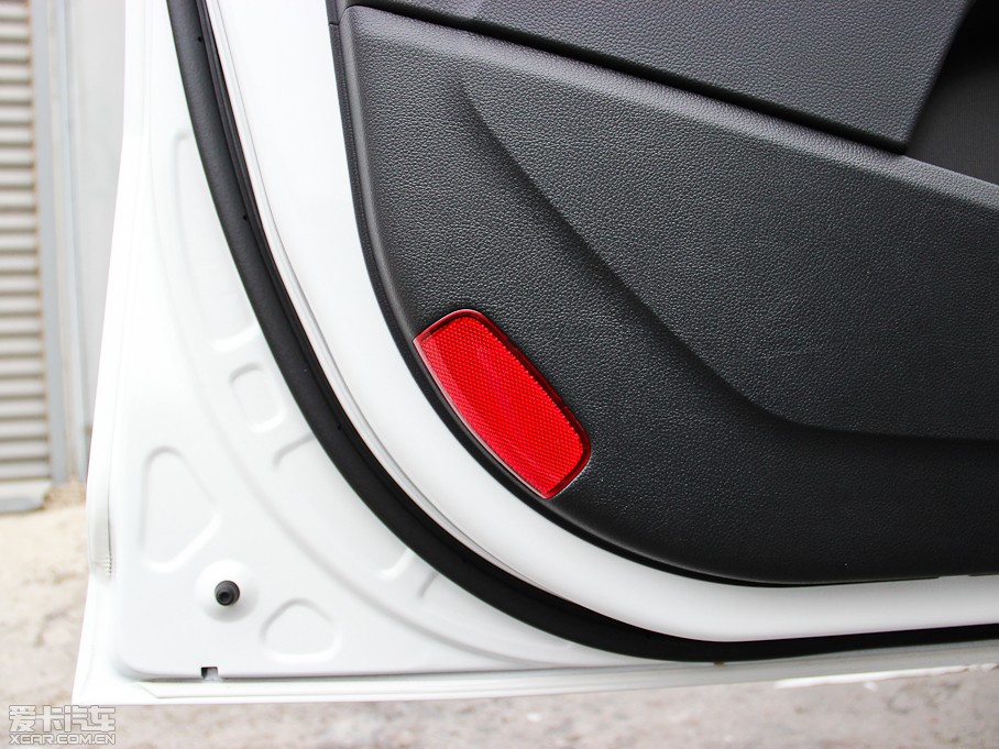 2014 2.0L Premium Special ԄӃ