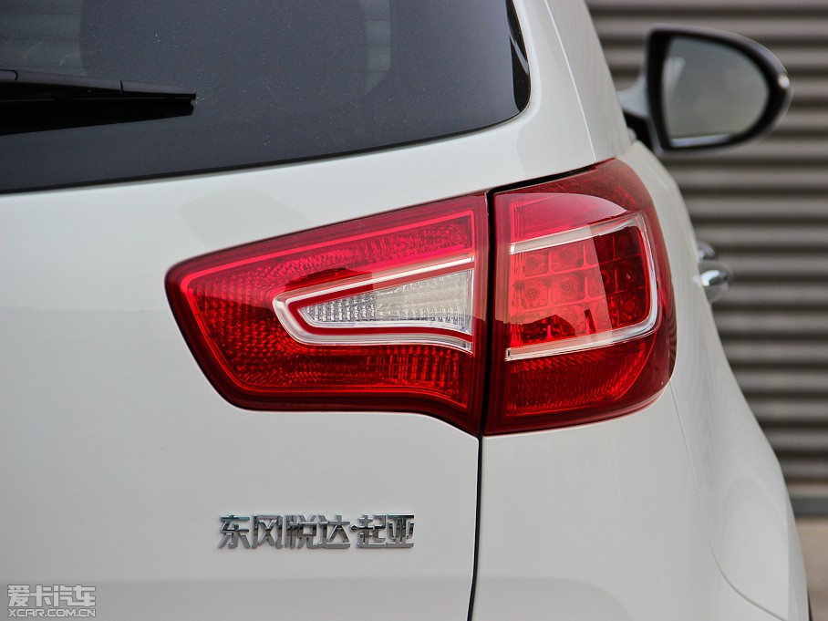 2014 2.0L Premium Special ԄӃ