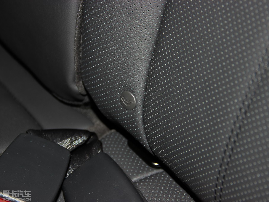 2014 2.0L Premium Special ԄӃ