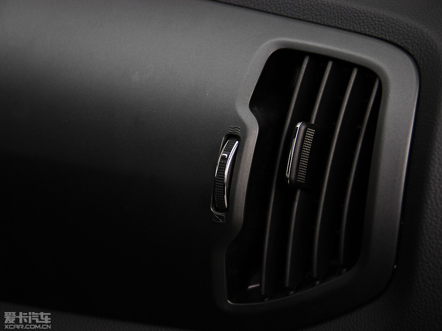 2014 2.0L Premium Special ԄӃ