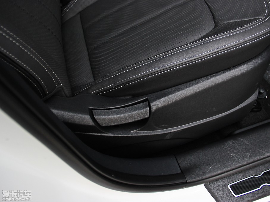 2014 2.0L Premium Special ԄӃ(q)