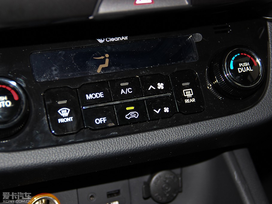 2014 2.0L Premium Special ԄӃ