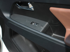 20142.0L Premium ԄӃ(q) п؅^(q)