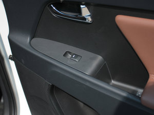 20142.0L Premium ԄӃ(q) п؅^(q)