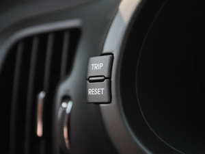 20142.0L Premium ԄӃ(q) п؅^(q)