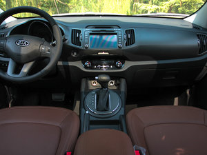 2014款2.0L Premium 自动两驱版 中控台