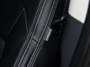 20142.0L GLS ԄӃ  g