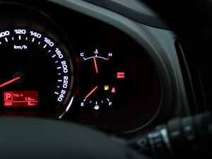 20142.0L GLS Ԅ(dng)(q)  п؅^(q)