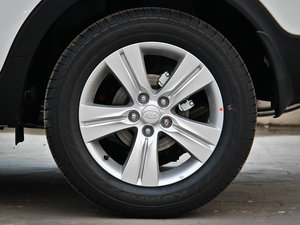 2014款2.0L GLS 手动两驱版  轮圈