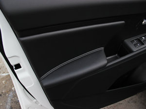 20142.0L Premium Special ԄӃ g