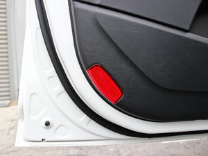 20142.0L Premium Special ԄӃ g