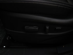 20142.0L Premium Special ԄӃ g