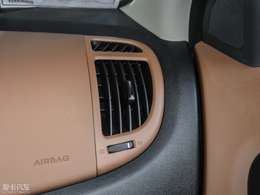 2014 1.6L Premium Special Ԅ