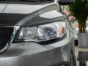2014款1.6L GL 手动 大灯