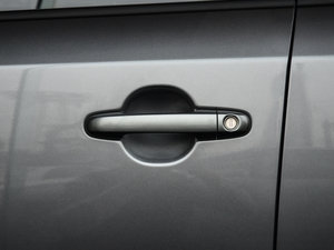 2014款1.6L GL 手动 主驾门拉手