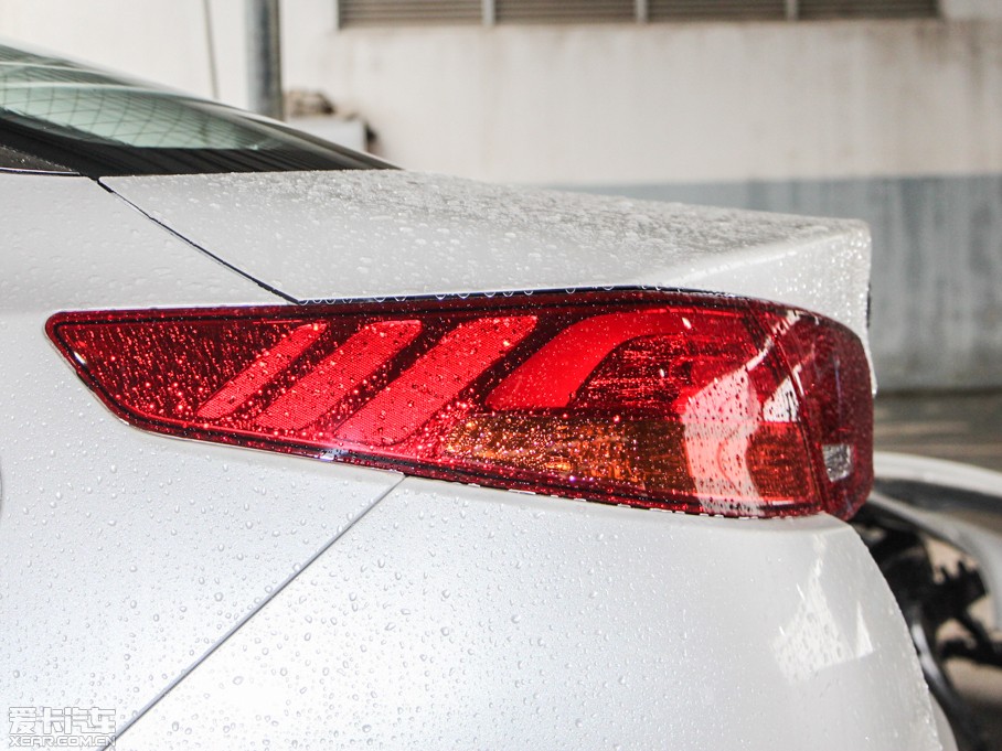 2014K5P 2.0T ԄSpecial