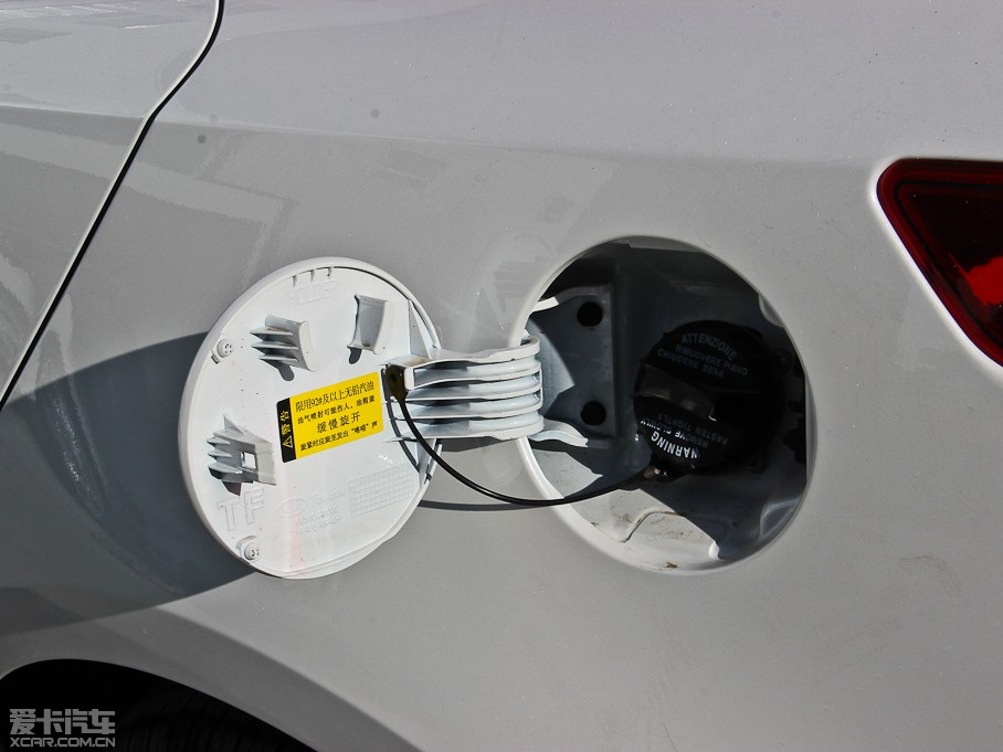 2014K5P 2.0L ԄLUXURY