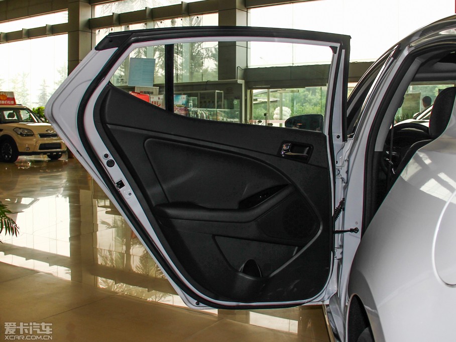 2014K5P 2.0T ԄPREMIUM