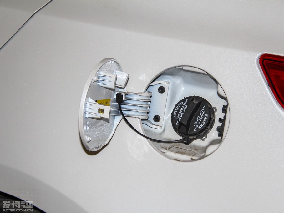 2014K5P 2.0T ԄPREMIUM