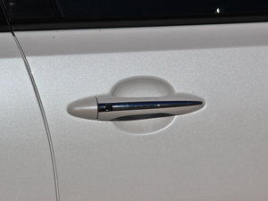 20142.0L Ԅ(dng)LUXURY (x)(ji)^