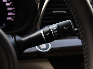 20141.8L Ԅ(dng)DLX п؅^(q)