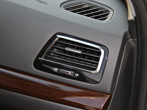 20141.8L ԄLUX п؅^(q)