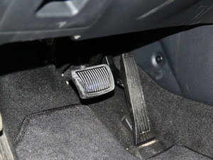 20141.8L ԄLUX п؅^(q)