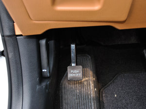 2014款1.6T-GDI 自动T-PRM 驻车制动器