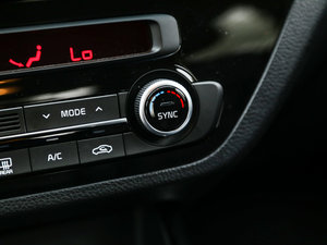 2014款1.6T-GDI 自动Turbo 中控区
