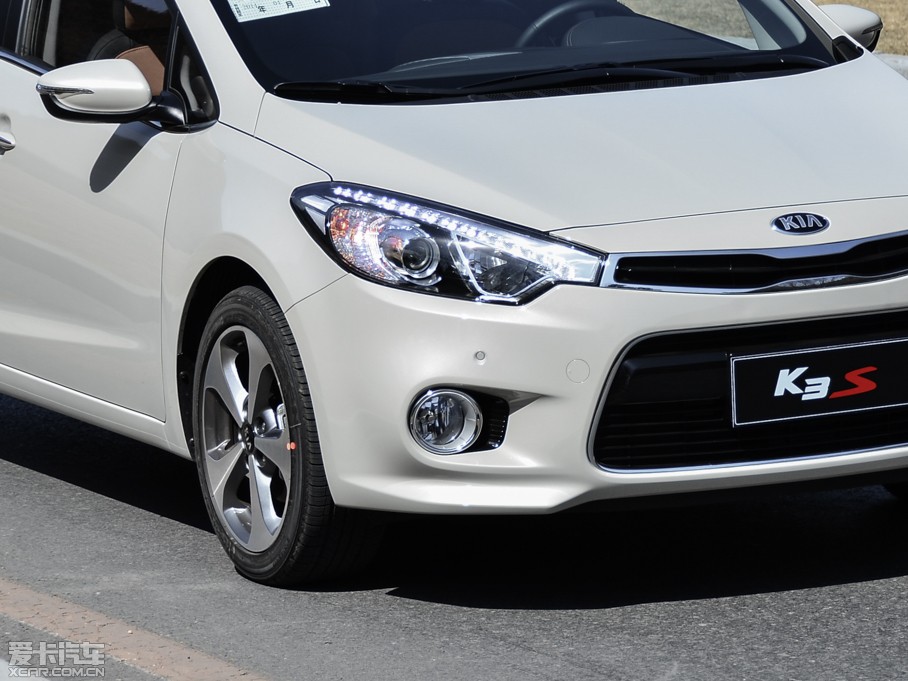 2014������K3S 1.6L �Ԅ�(d��ng)Premium