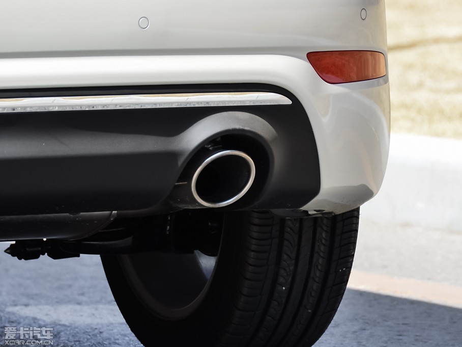 2014������K3S 1.6L �Ԅ�Premium