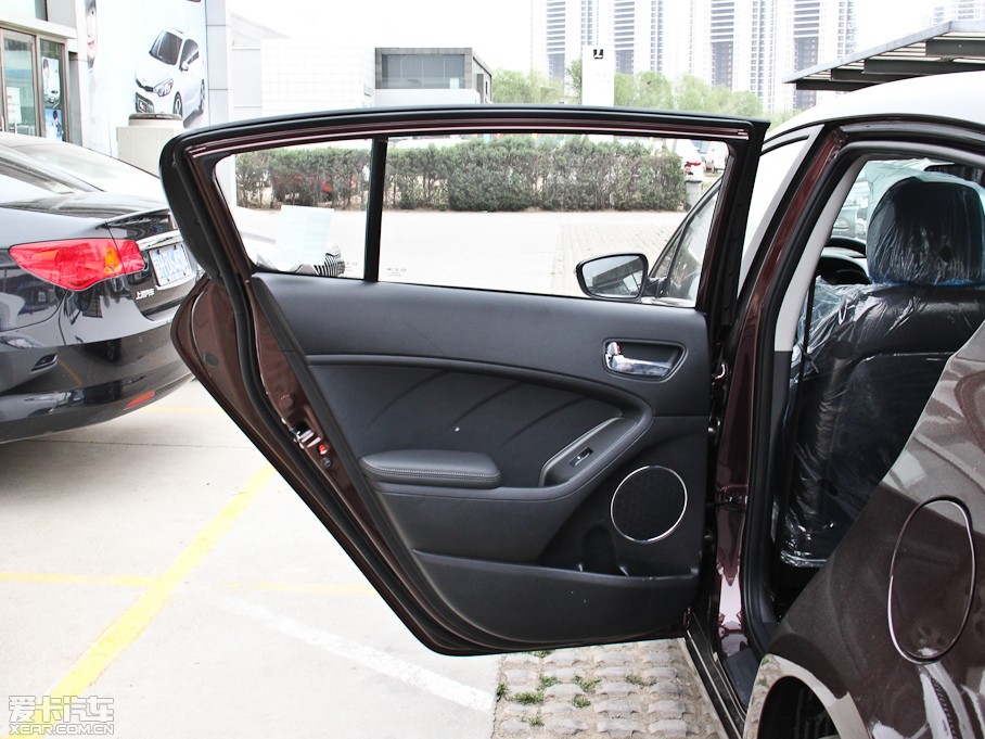 2014������K3S 1.6L �Ԅ�Premium Special