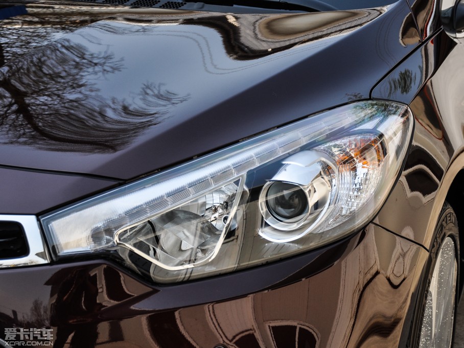 2014������K3S 1.6L �Ԅ�Premium