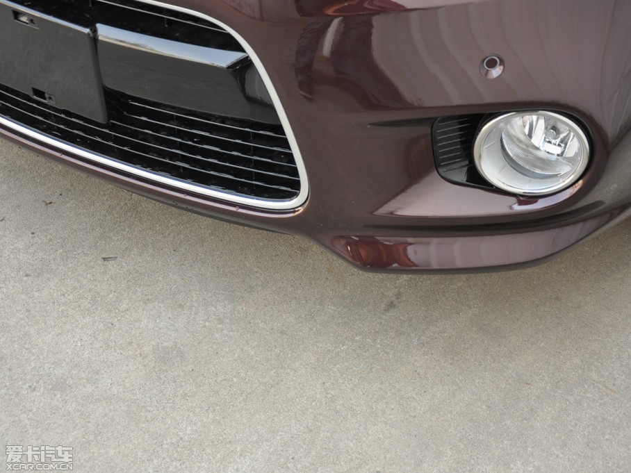 2014������K3S 1.6L �Ԅ�Premium